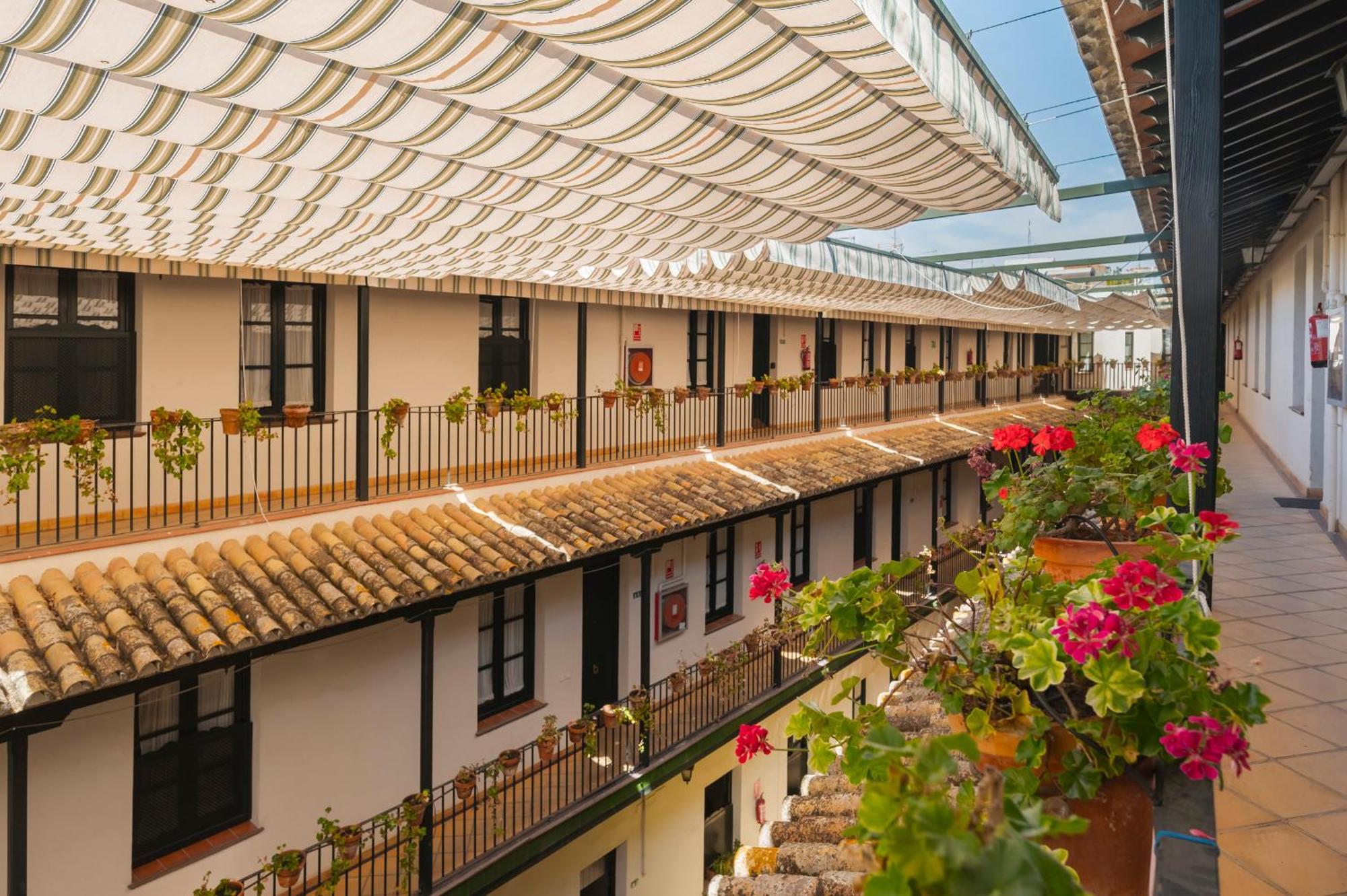 Avanti Cartuja 세비야 외부 사진